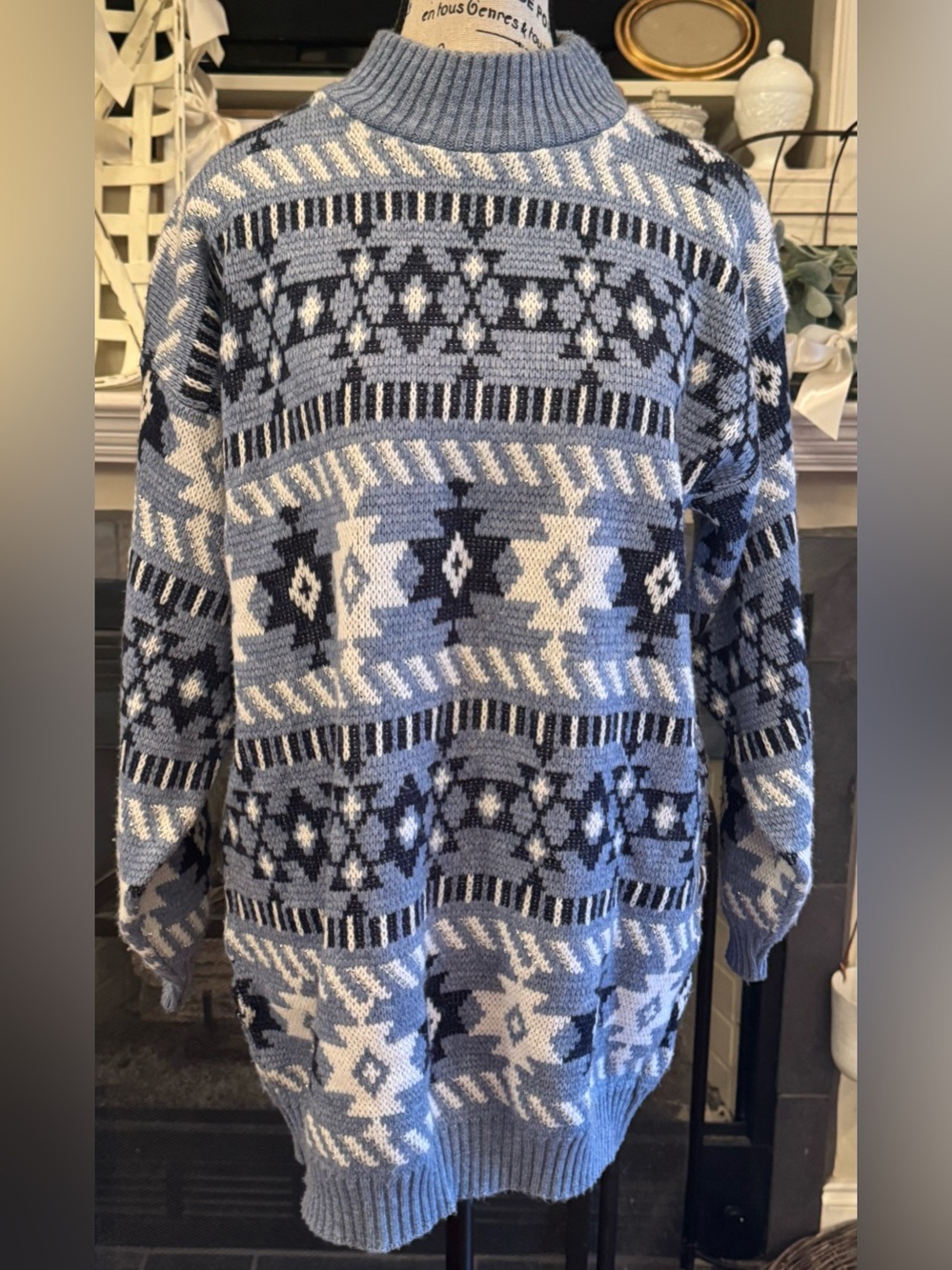 1990s Vintage Dana Scott Aztec Geometric Sweater Blue Navy White Silver Knit